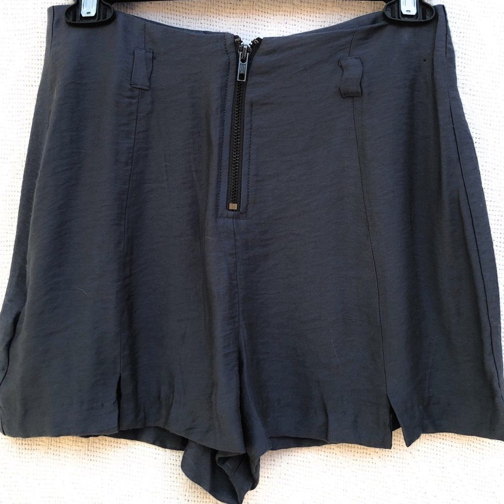 BCBGeneration Shorts - Picture 3 of 5